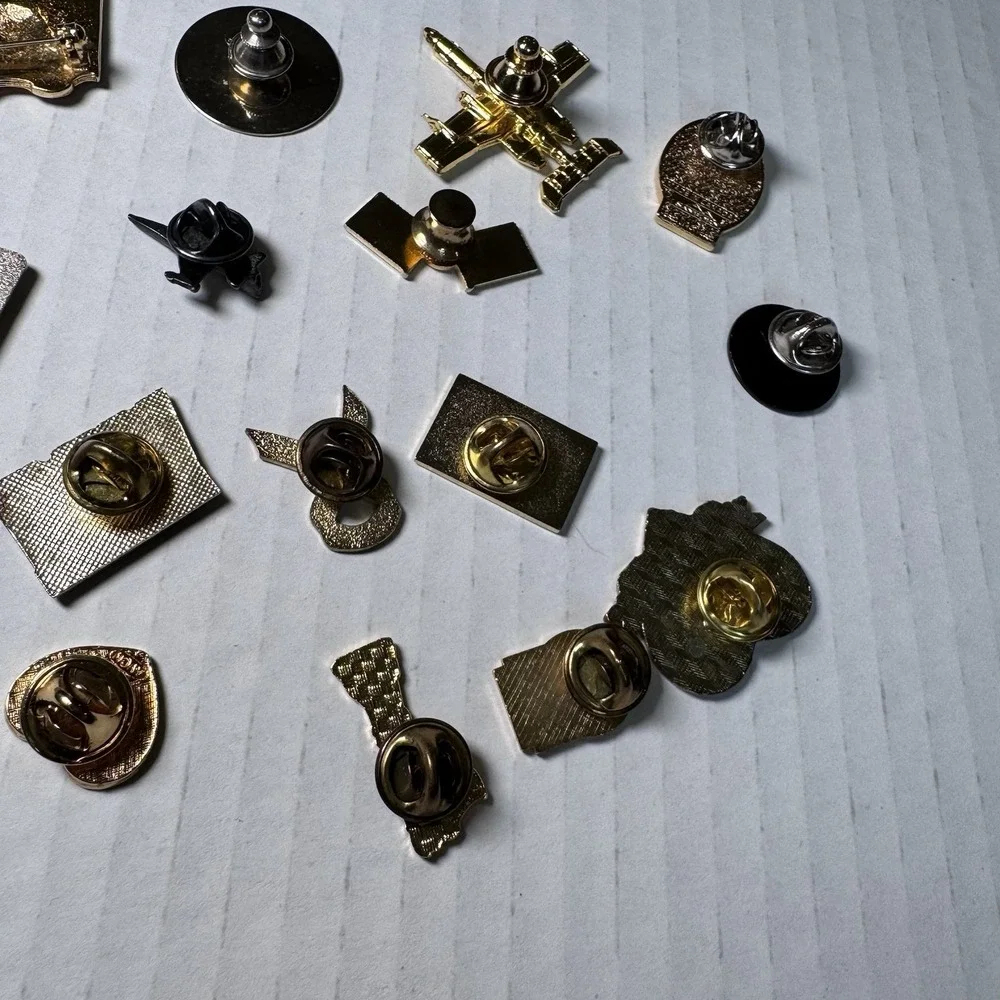 VTG Lapel Pins US Military MAGA NRA AIR FORCE FIDF WWP USA 9-11 Liberty Patriot+